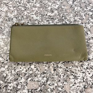 Leather Fossil Snap Wallet